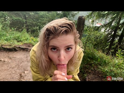 ❤️ Ragazza ingoia lo sperma dopo un pompino in pubblico - Eva Elfi ❤️❌ Porno belloal it.xxxdl.ru ❤️